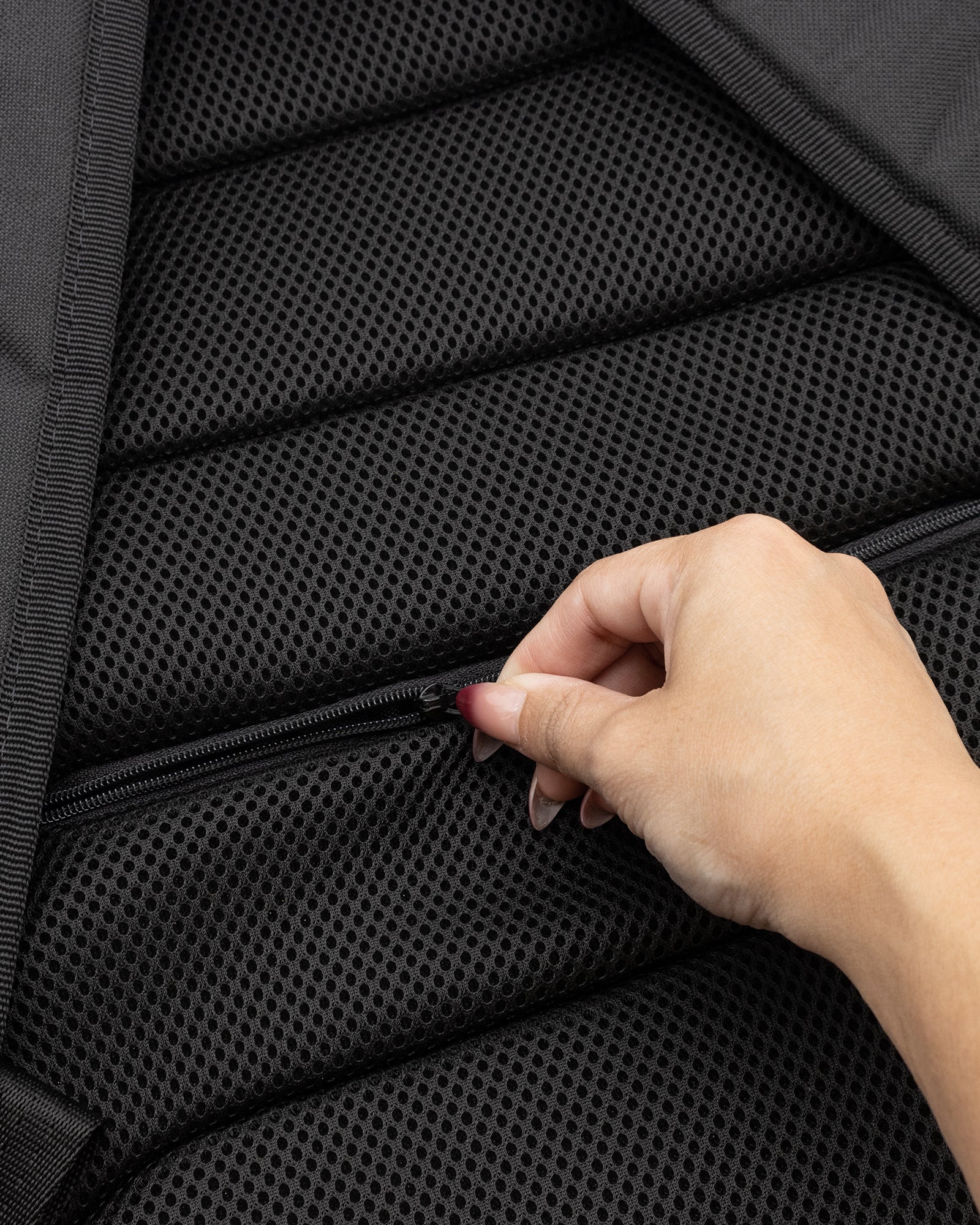 Huggy Wuggy Laptop Backpack - Water-Resistant, Ergonomic Design
